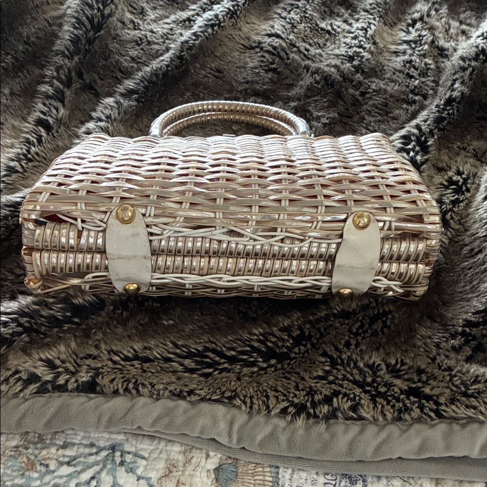 Woven Straw Tote Bag in Natural Cream with Silver Hardware - Picture 6 of 9